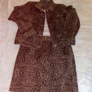 Chaps snake skin print denim jacket and skirt size 8